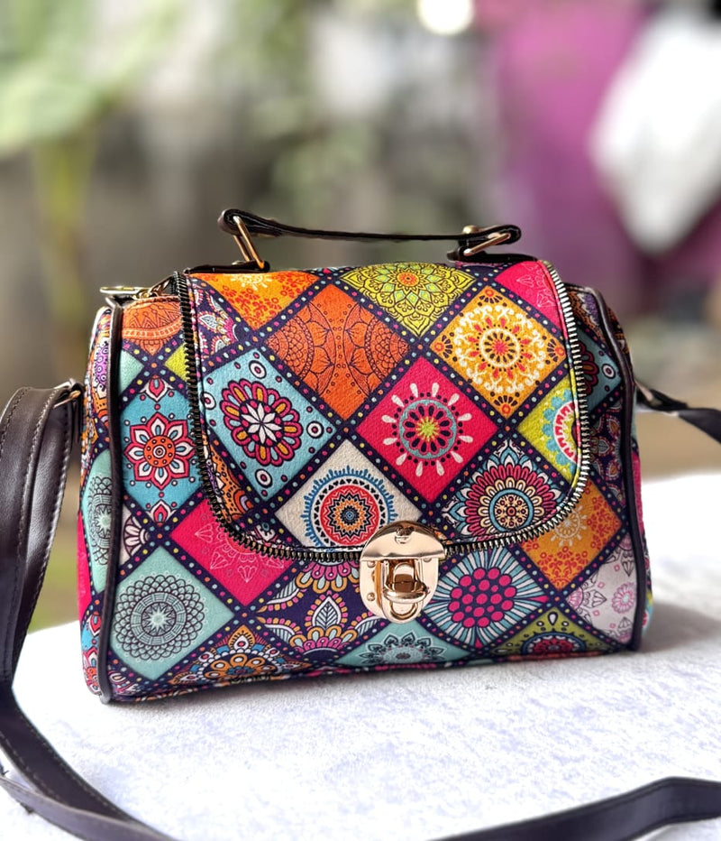 Twist & Tote : Flap Bag