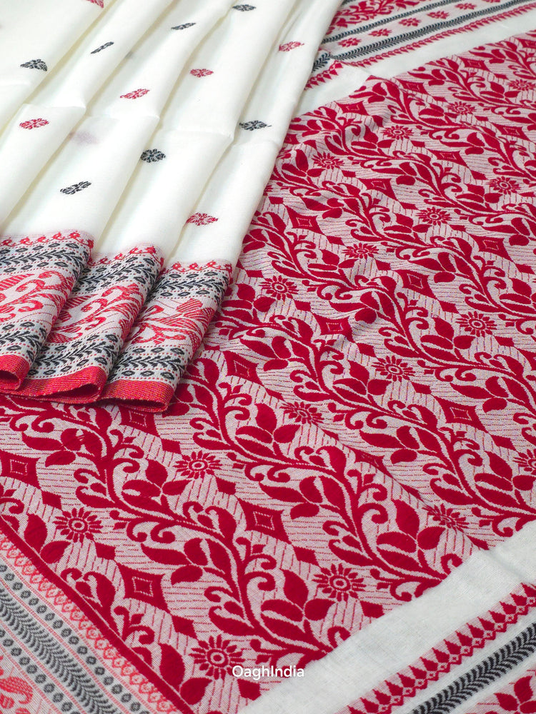 Lata : Pure Mercerised Cotton Handloom