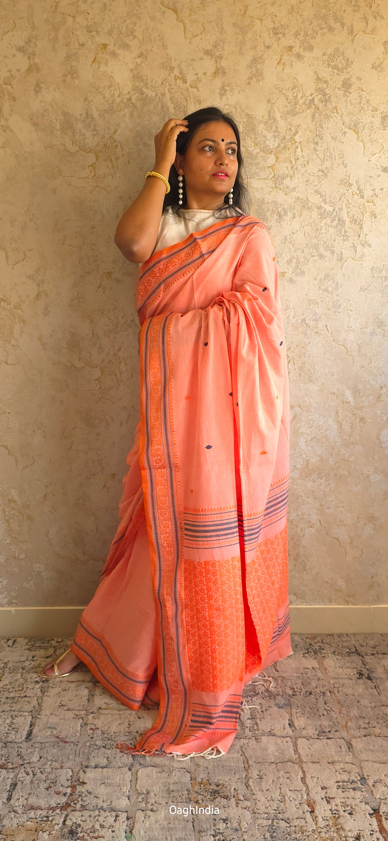 Shiuli Kopah : Pure Assamese handloom on mercerised cotton - Peach