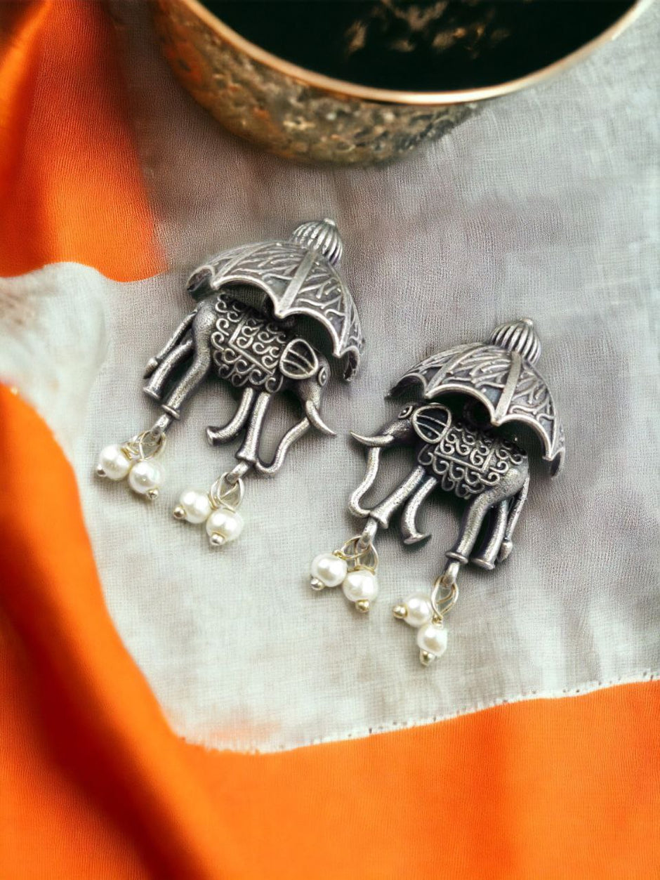Red - Saanjh Bela Elephant & Leaves Oxidised Earrings
