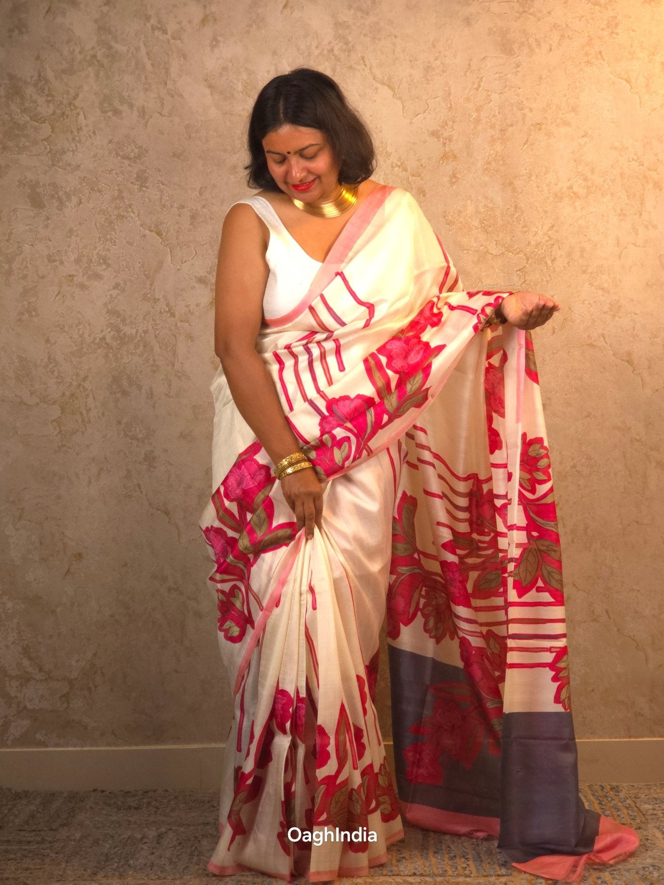 Aavani : Pure Silk Abstract Art Saree (Silk Mark) - Oagh India