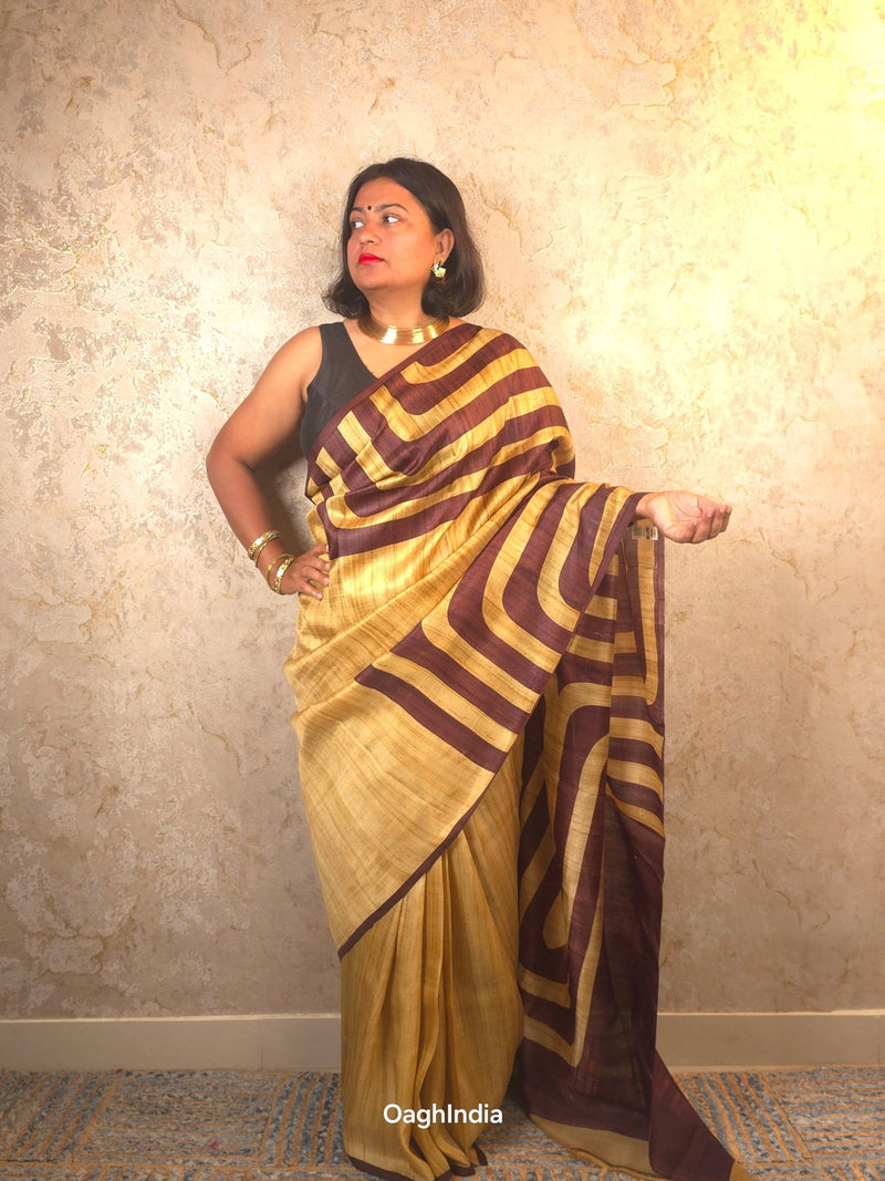 Aavya : Pure Silk Abstract Art Saree (Silk Mark) - Oagh India
