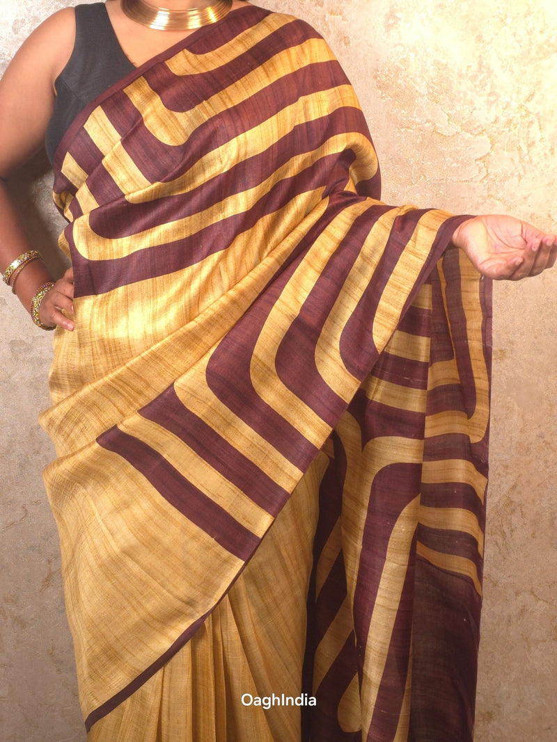 Aavya : Pure Silk Abstract Art Saree (Silk Mark) - Oagh India