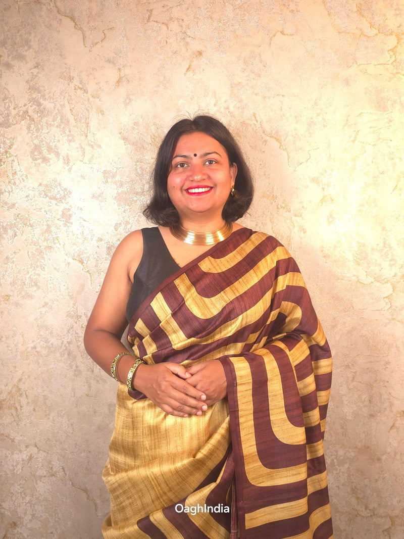 Aavya : Pure Silk Abstract Art Saree (Silk Mark) - Oagh India