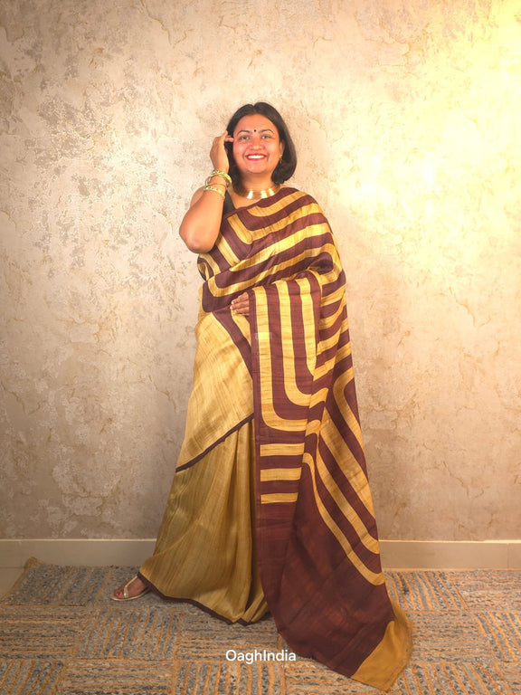 Aavya : Pure Silk Abstract Art Saree (Silk Mark) - Oagh India