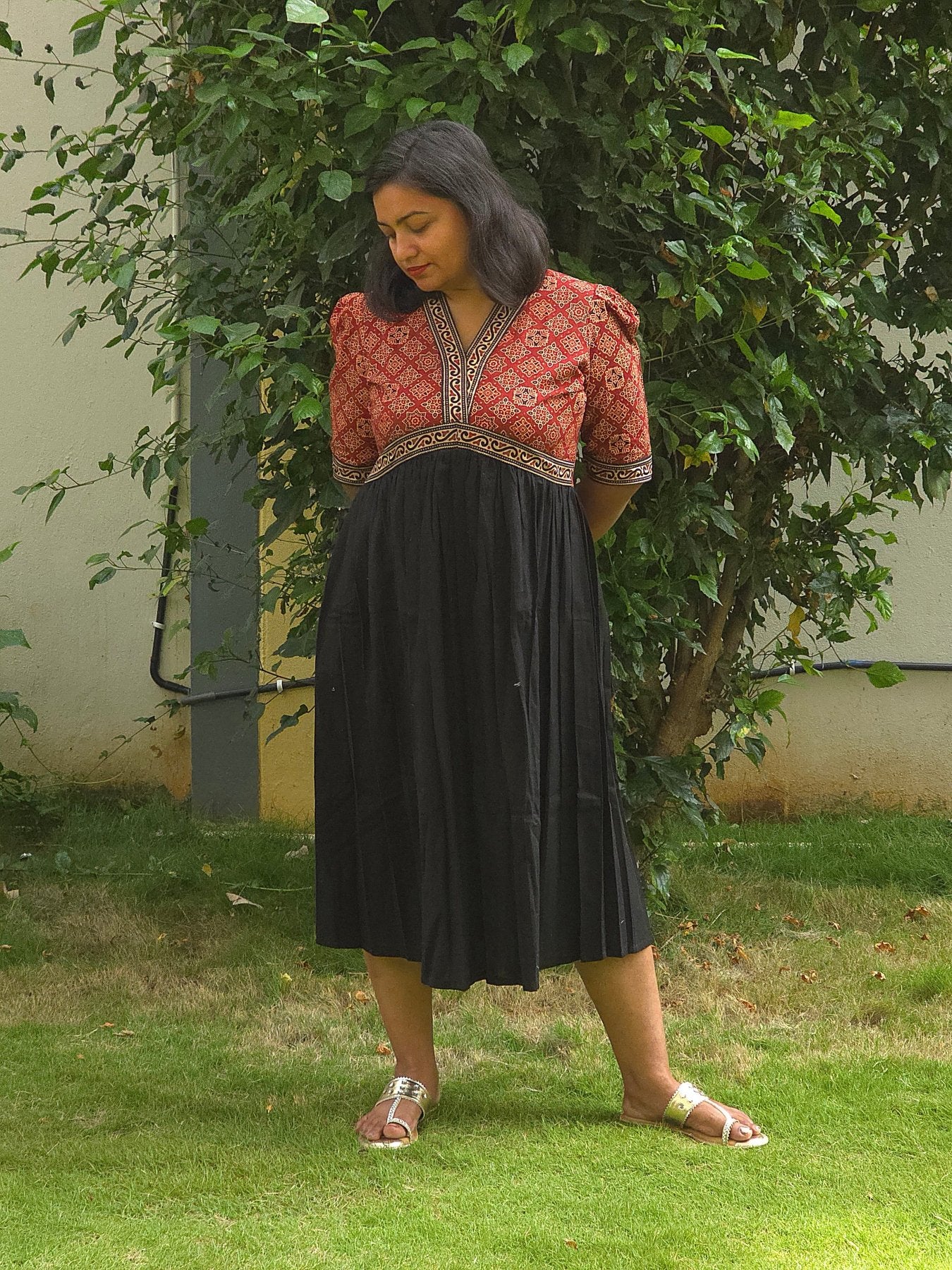 Black & Red V - Neck Alia Cut Dress with Handblock Floral Yoke - Oagh India