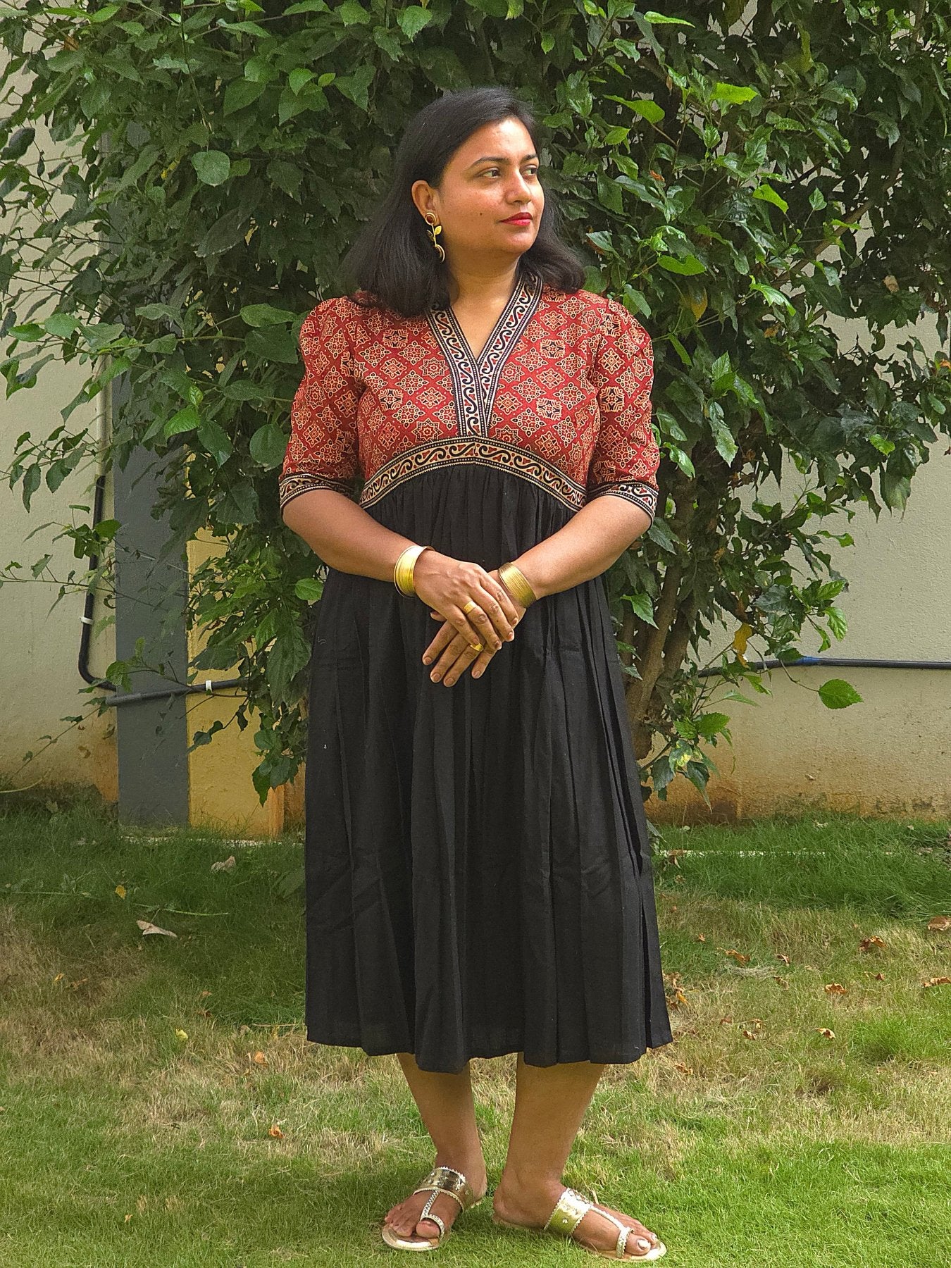 Black & Red V - Neck Alia Cut Dress with Handblock Floral Yoke - Oagh India