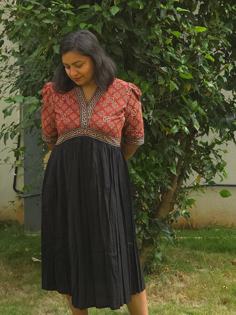 Black & Red V - Neck Alia Cut Dress with Handblock Floral Yoke - Oagh India
