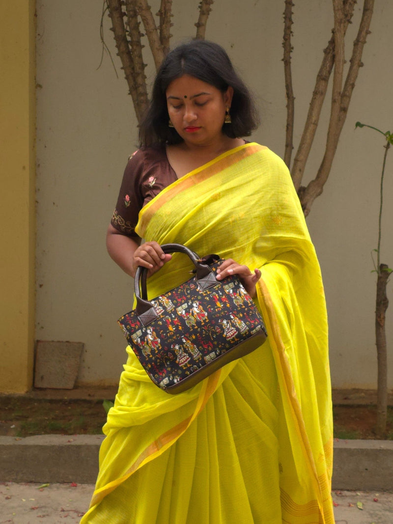 Dreamer : Handbag With Pouch