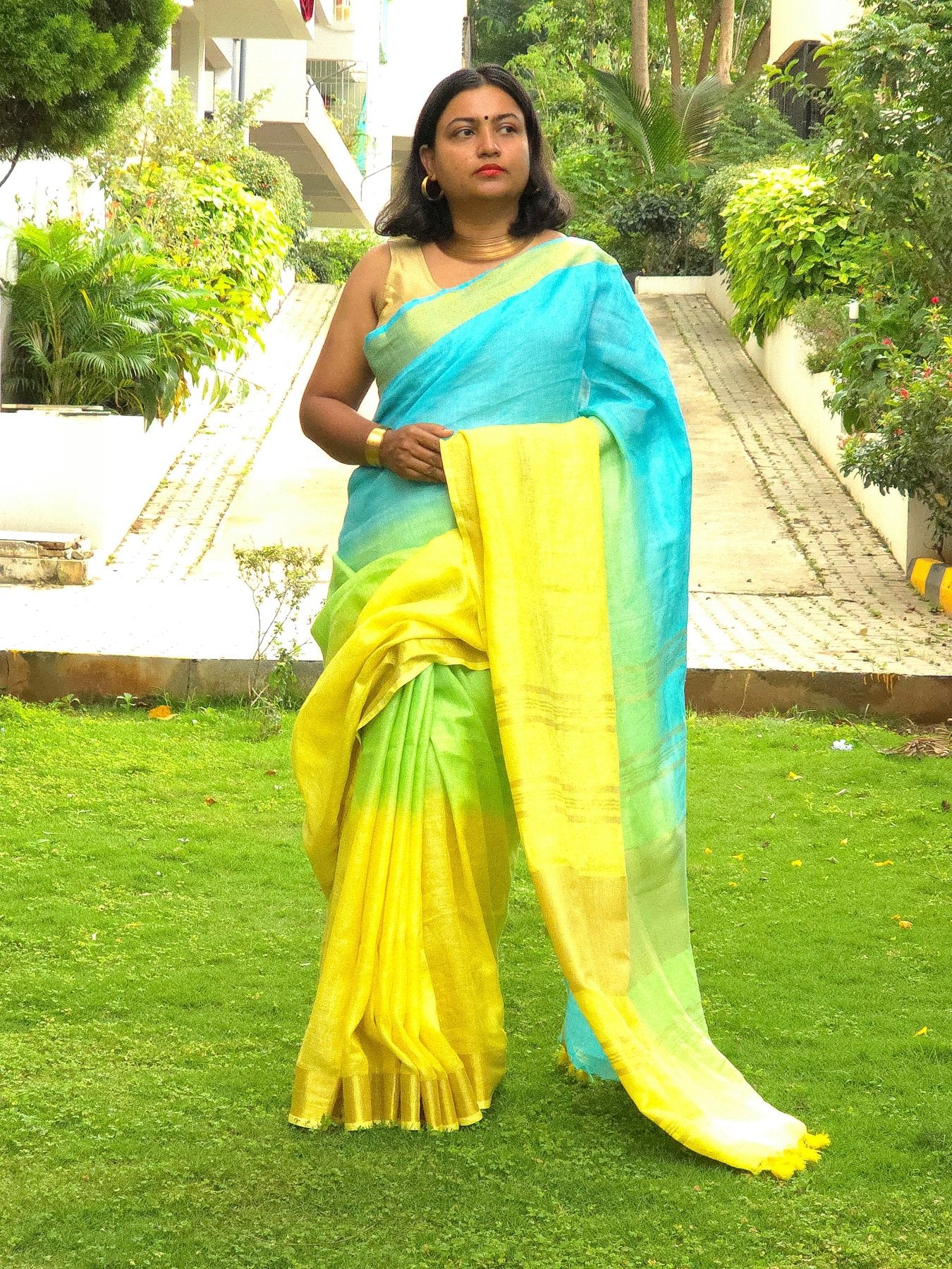 Inaya - Authentic Bhagalpur Linen Saree