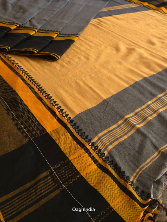 Livid : Pure Cotton Handloom Saree - Oagh India