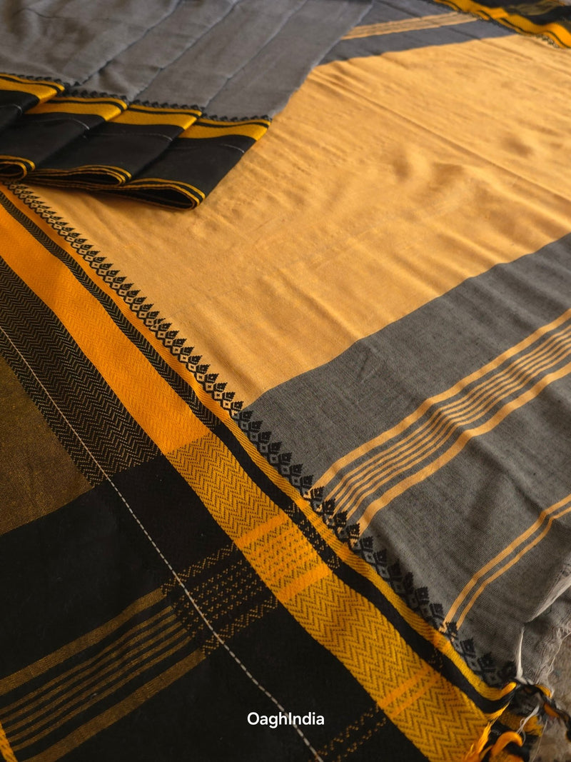 Livid : Pure Cotton Handloom Saree - Oagh India
