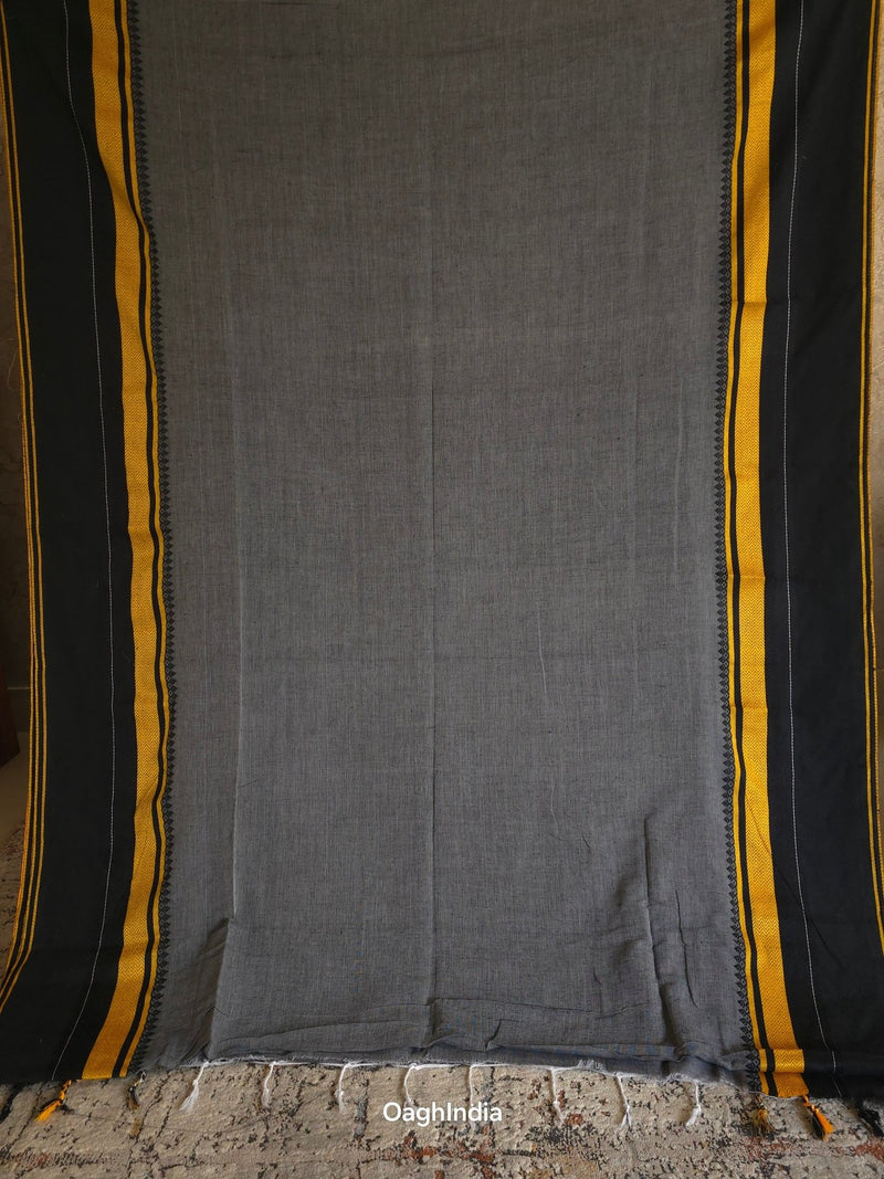 Livid : Pure Cotton Handloom Saree - Oagh India