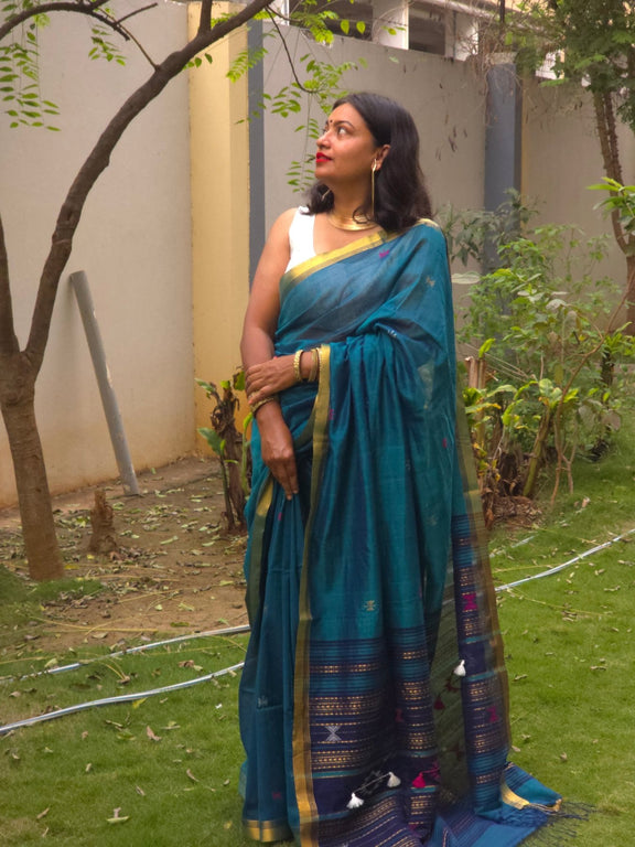 Nandini - Pure Cotton Handloom saree - Oagh India