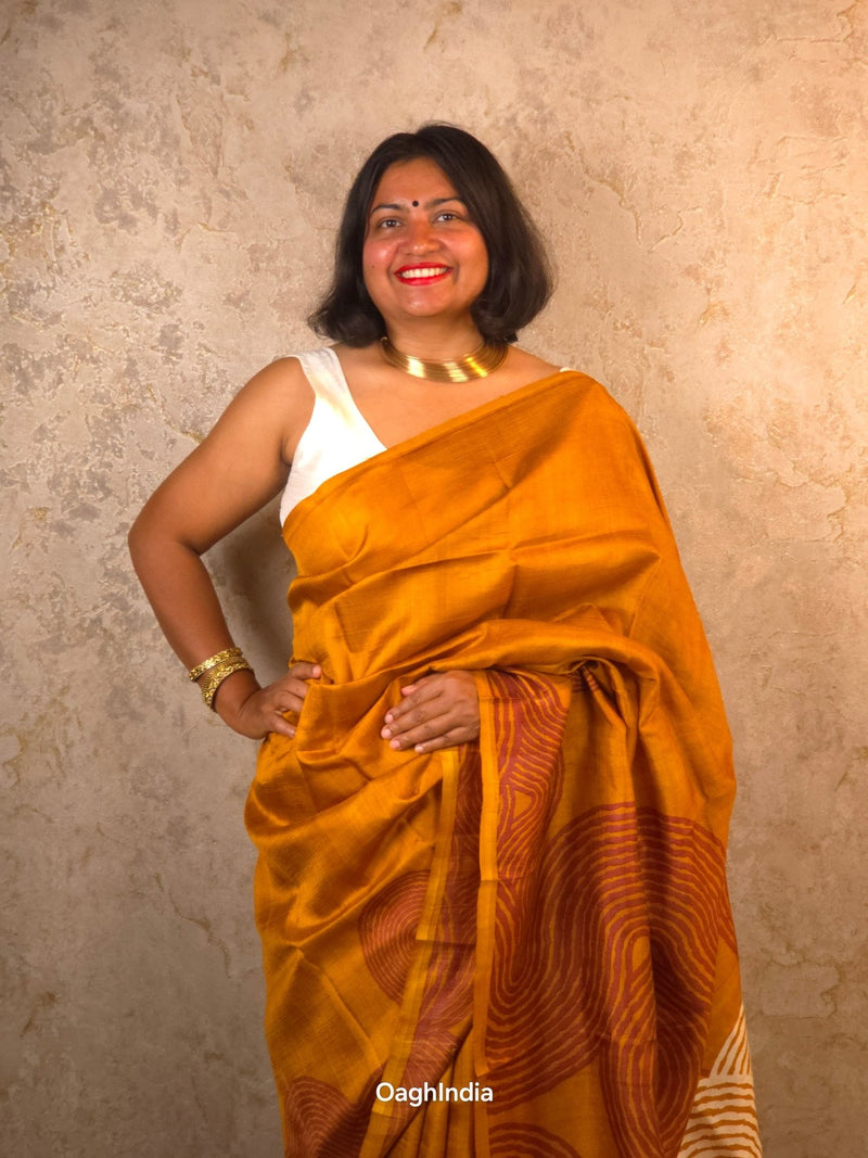 Nyra : Pure Silk Abstract Art Saree (Silk Mark) - Oagh India