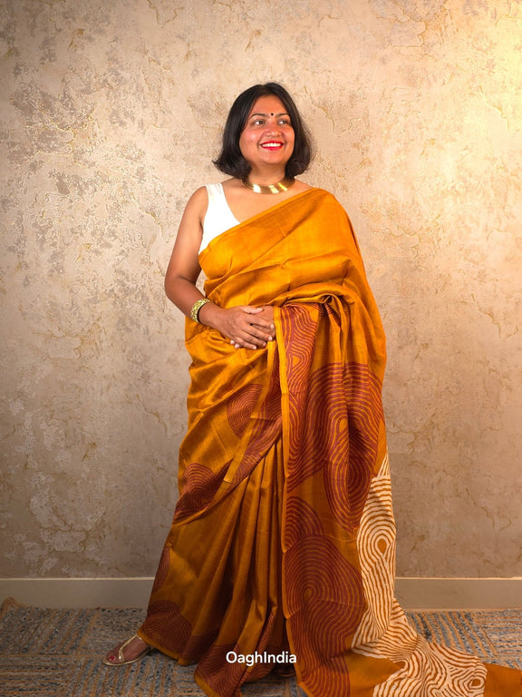 Nyra : Pure Silk Abstract Art Saree (Silk Mark) - Oagh India