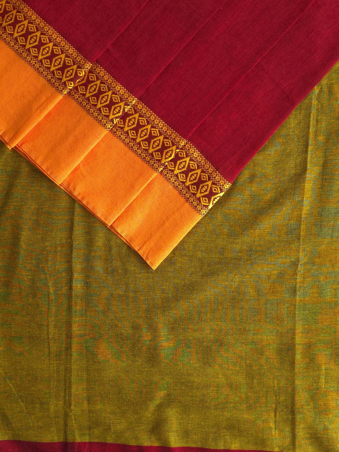 Plum : Pure Cotton Handloom Saree