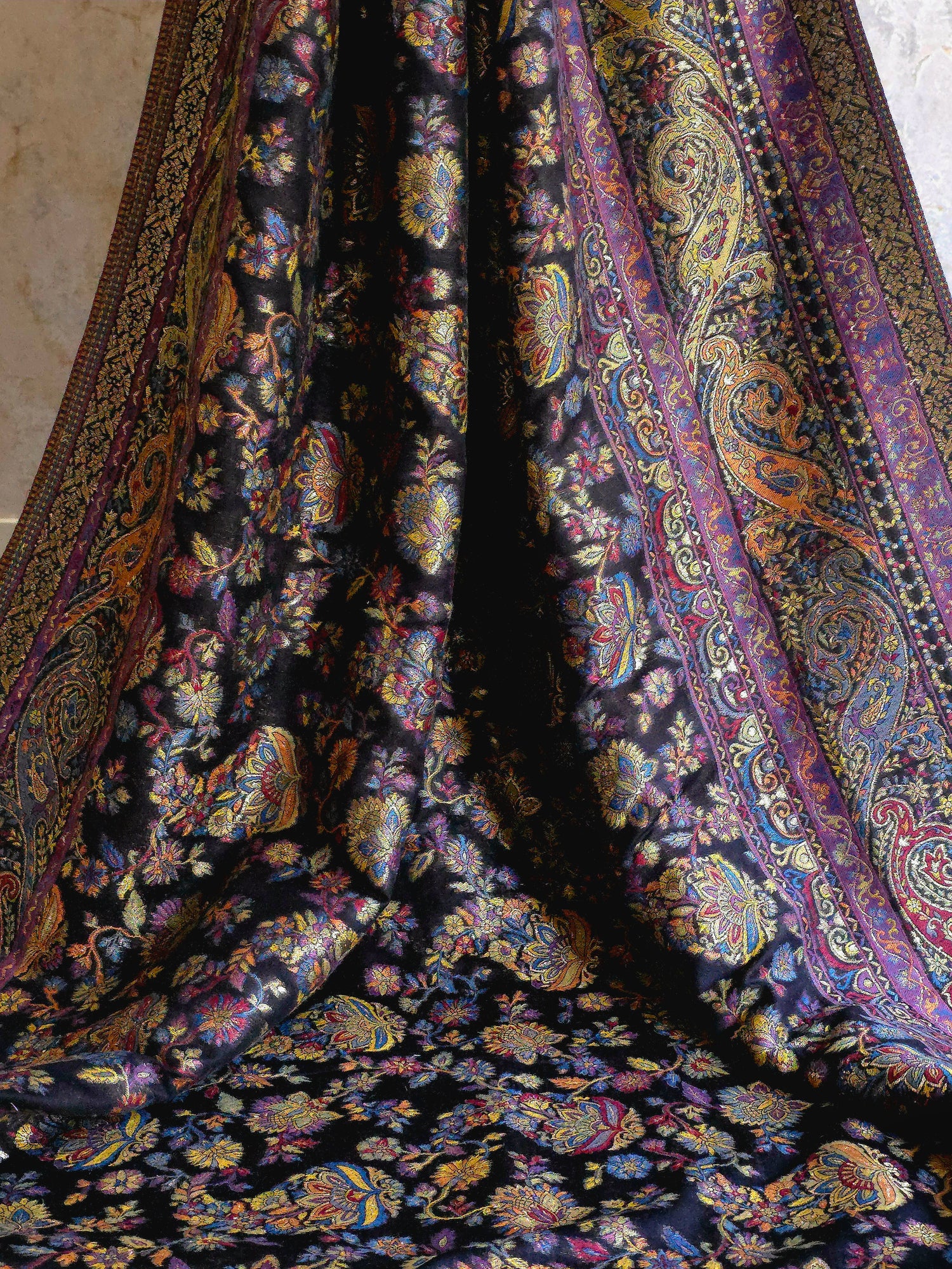 Shahnoor : Authentic Kashmiri Jamawar Saree