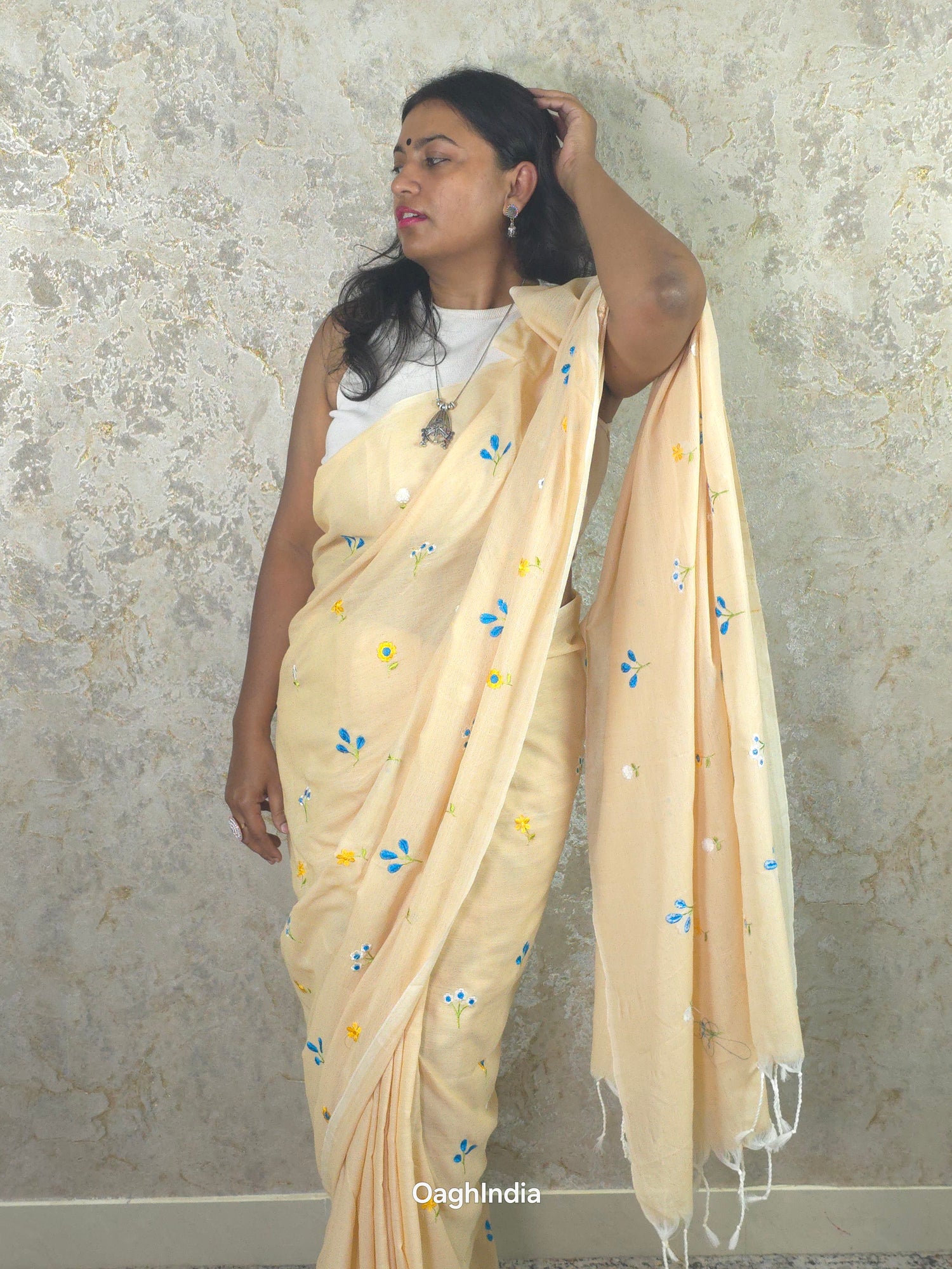 PhoolRani : Soft Khadi Cotton flower embroidery saree (Ivory Biege)