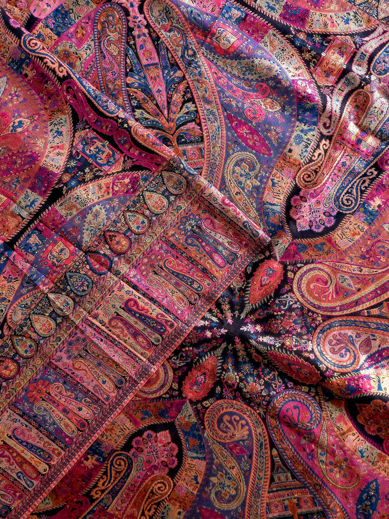 Kong Posh (New Moon): Authentic Kashmiri Saree