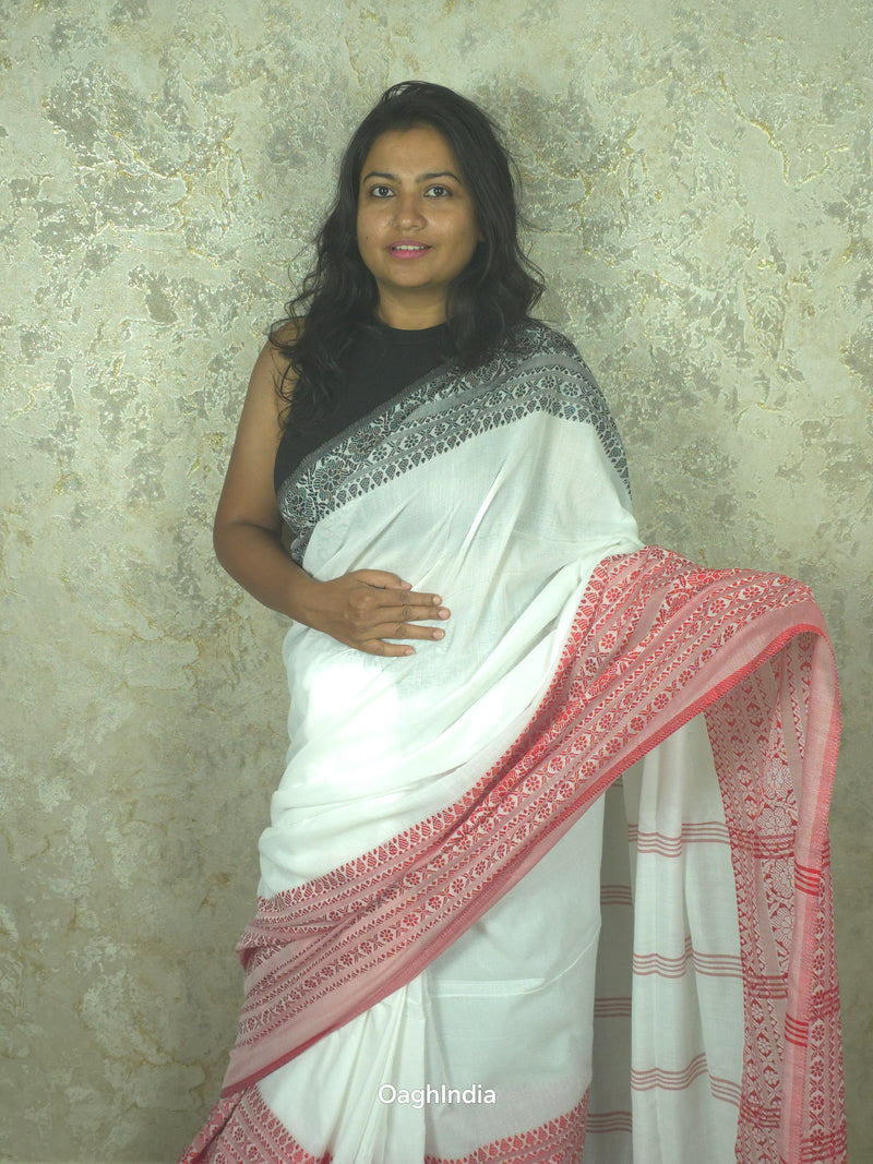 Mukta : Pure Handloom weaved borders Khadi Sarees(Red, White, Black)