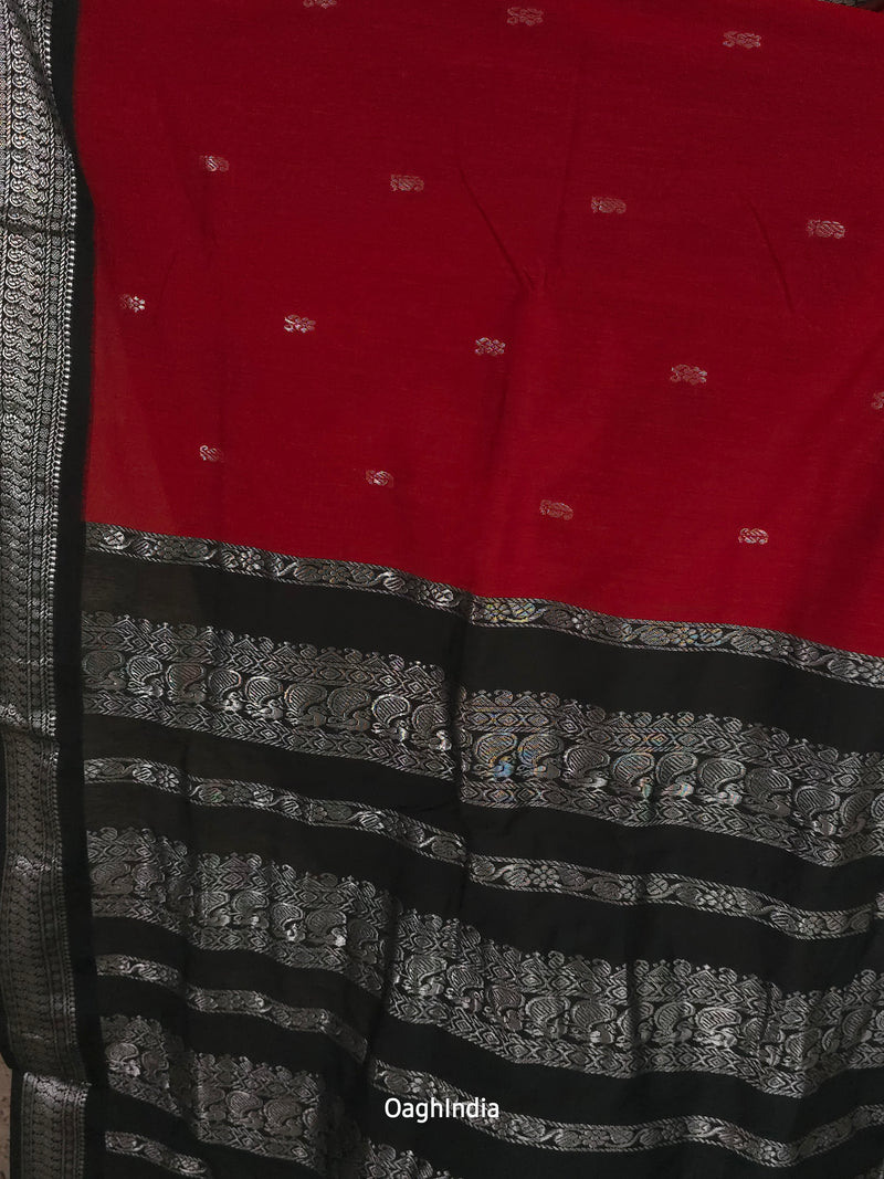 Utsav : Festive Cotton Silk Contrast Saree with Zari Border(Maroon,Black)