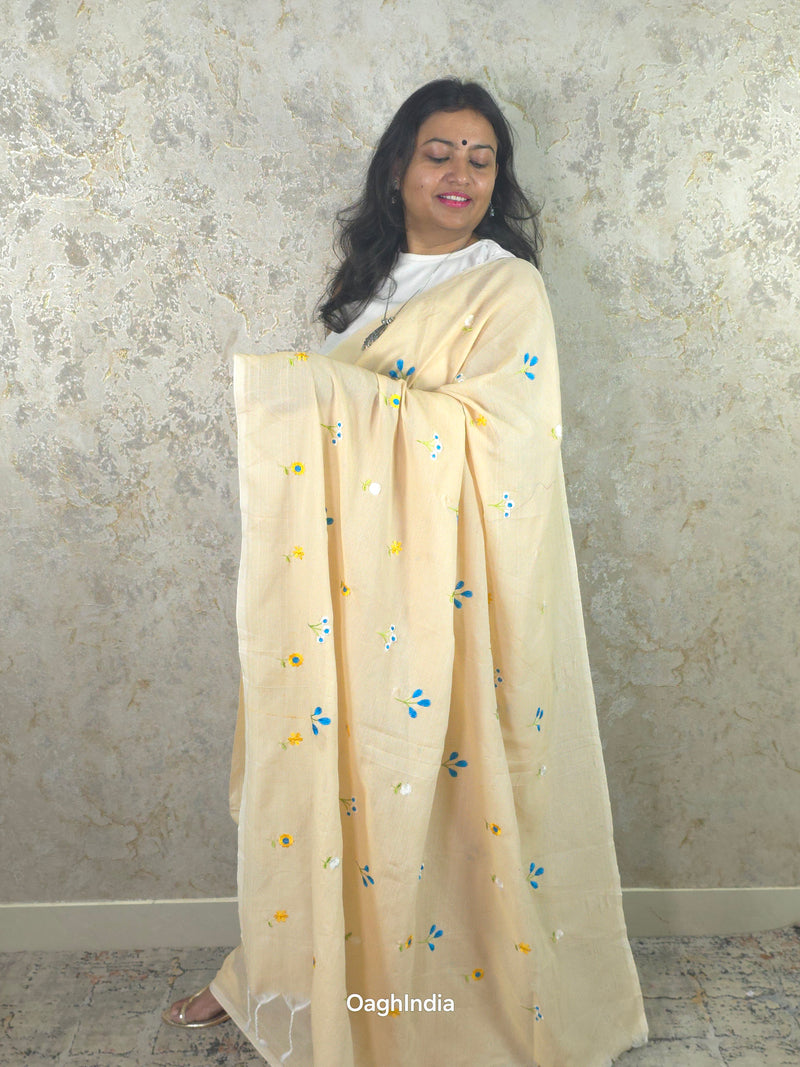 PhoolRani : Soft Khadi Cotton flower embroidery saree (Ivory Biege)