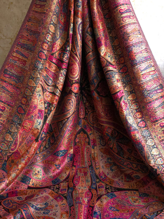 Kong Posh (New Moon): Authentic Kashmiri Saree