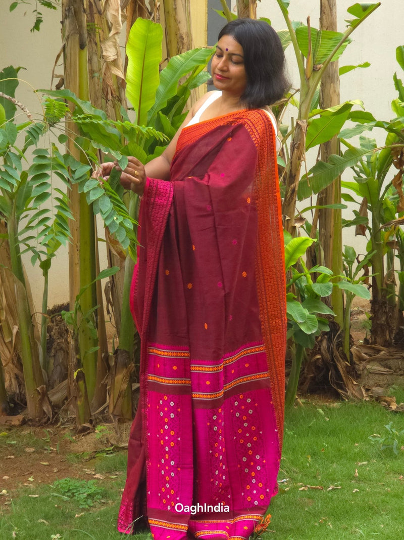 Ruhani – Brown Handloom Pure Cotton Saree with Magenta Pallu and Buti Detailing