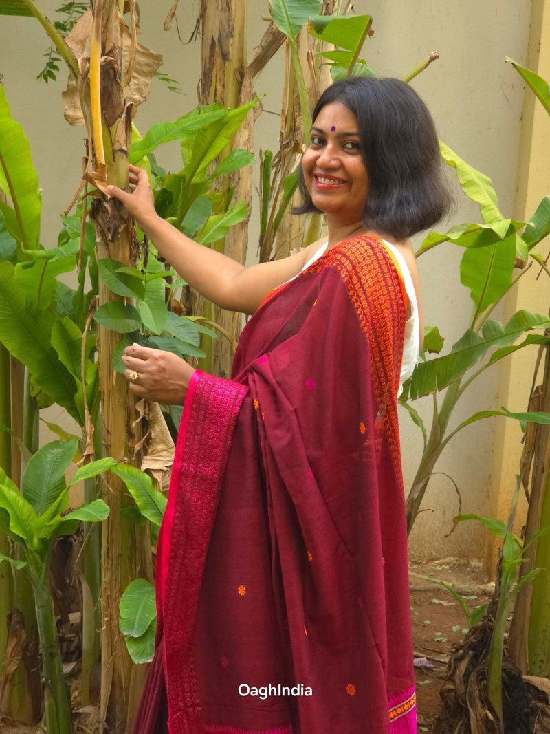 Ruhani – Brown Handloom Pure Cotton Saree with Magenta Pallu and Buti Detailing