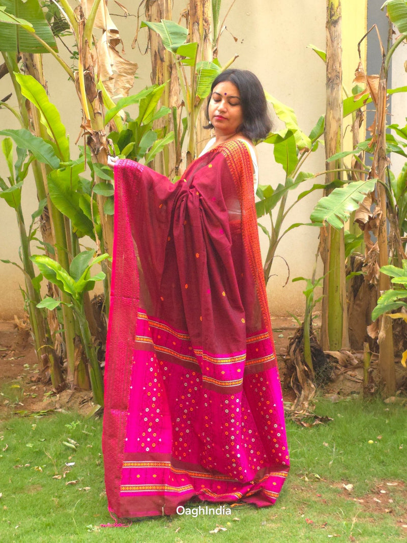 Ruhani – Brown Handloom Pure Cotton Saree with Magenta Pallu and Buti Detailing