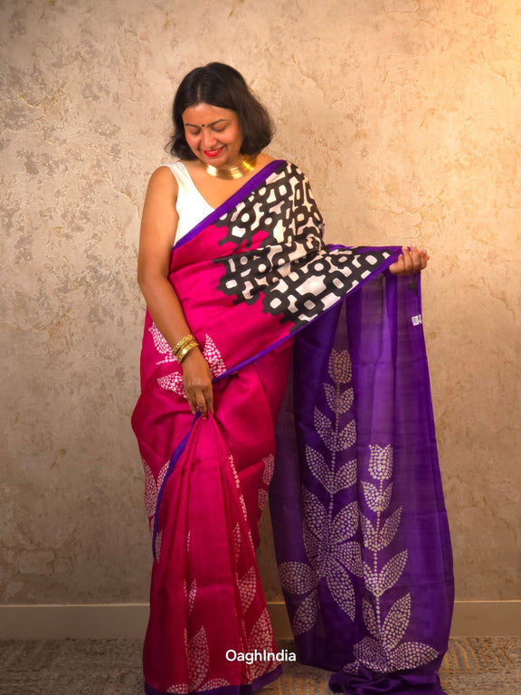 Saira : Pure Silk Abstract Art Saree (Silk Mark) - Oagh India