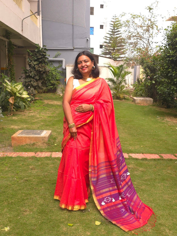 Samira - Pure Cotton Handloom saree - Oagh India