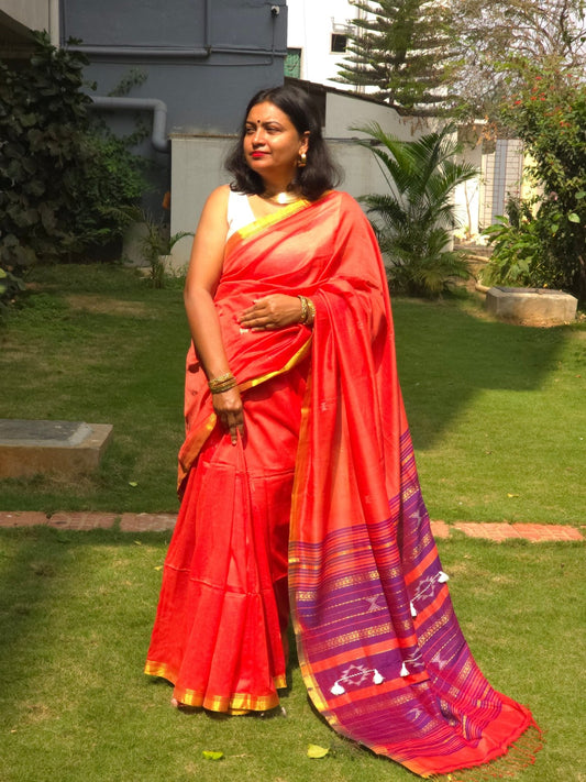 Samira - Pure Cotton Handloom saree - Oagh India