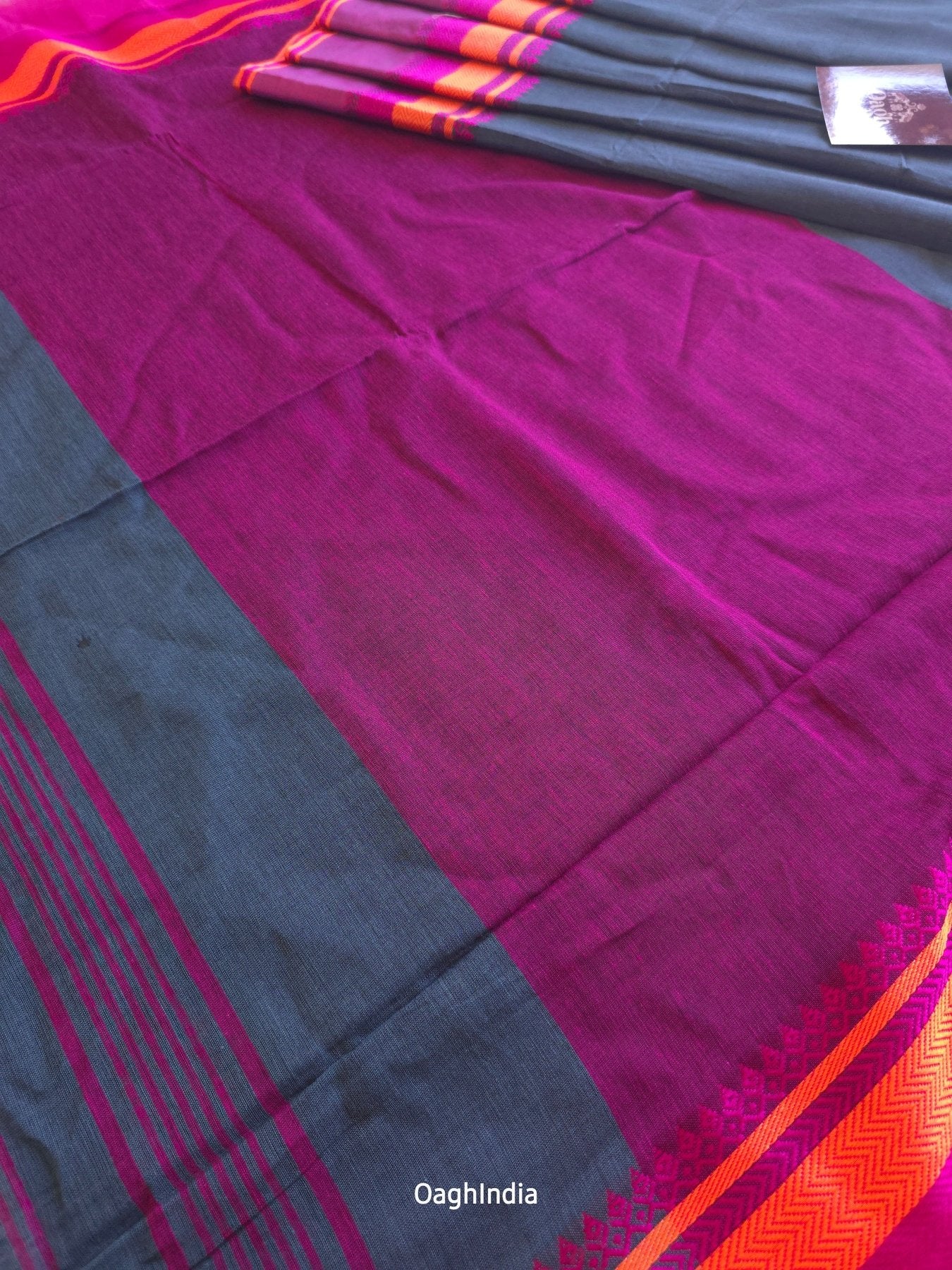 Sesame : Pure Cotton  Handloom Saree