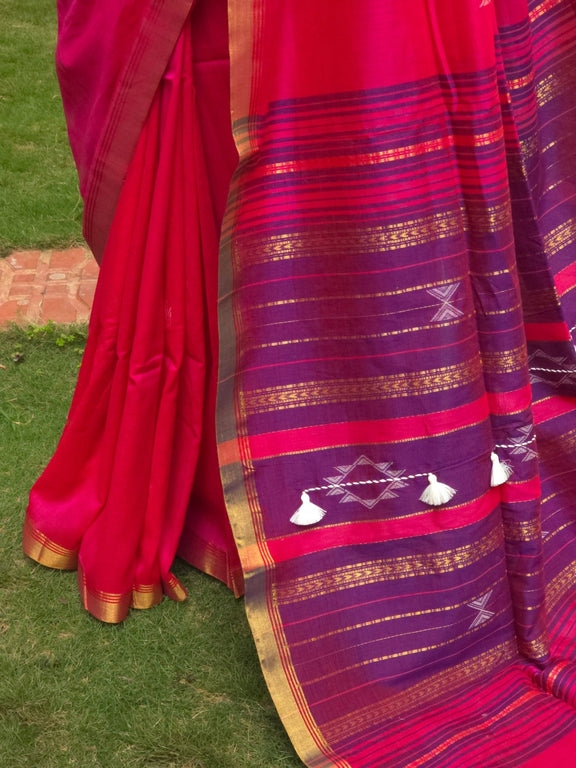 Shreya - Pure Cotton Handloom saree - Oagh India
