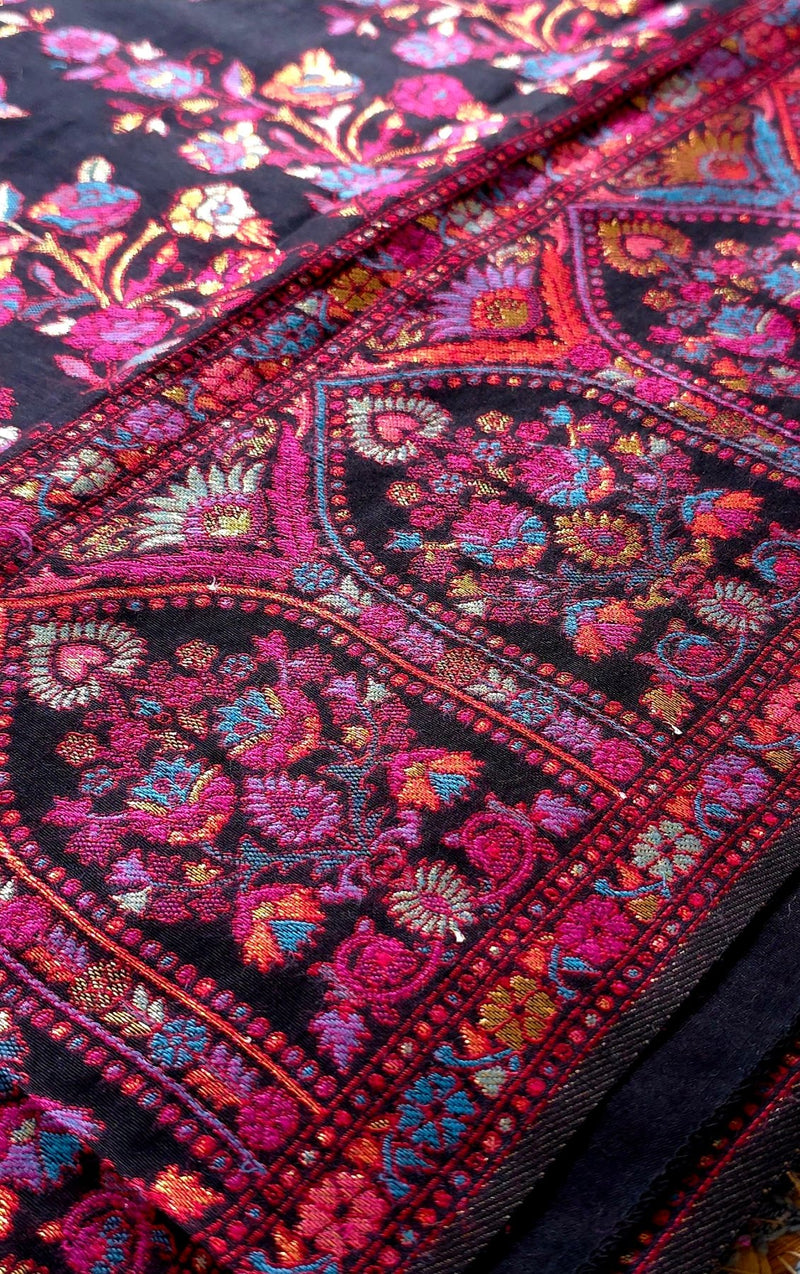 Zunaira (Black) : Authentic Kashmiri Saree